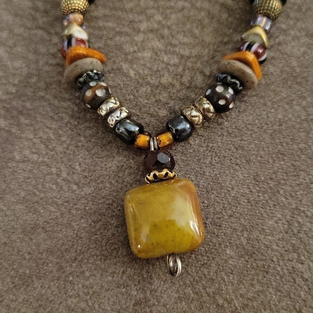 Handmade Western Gemstone Metal Beaded Unisex Necklace - Picture 3 of 6